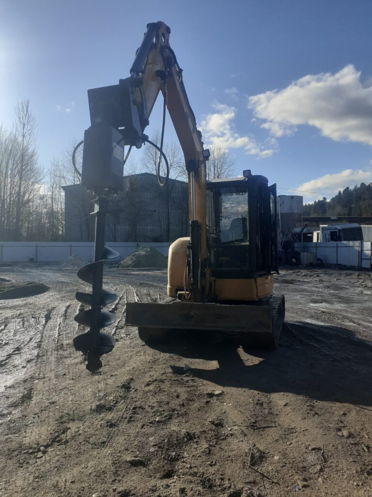 послуги, оренда ямобура, бура на екскаваторі 500044475 1822208661961555 797699165739468725 n