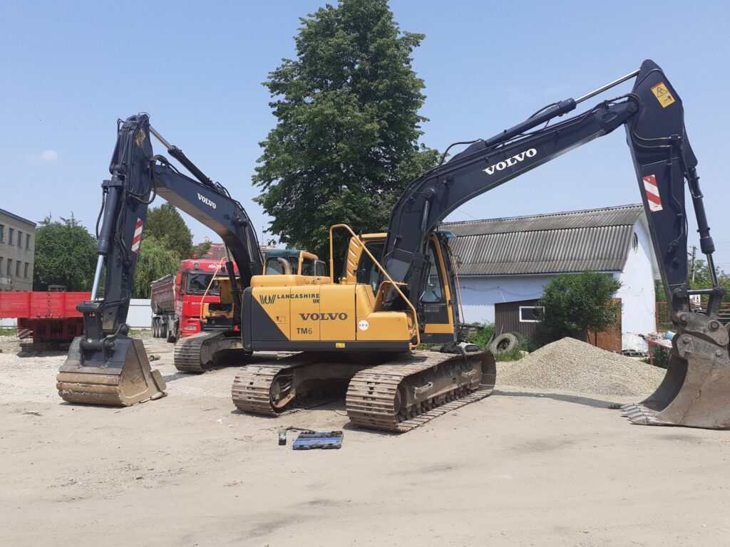 гусеничний екскаватор в Івано-Франківську гусеничний екскаватор в Івано-Франківську